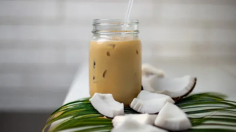 Iced Coconut Bibingka Latte